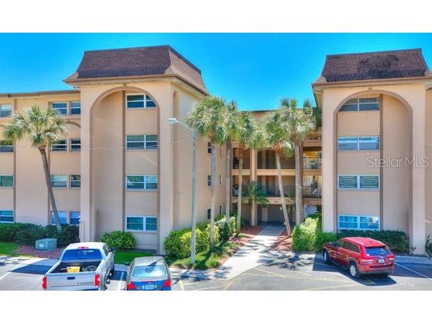 2525 W Bay Drive #A32 Belleair Bluffs FL 33770 TB8321516 image1