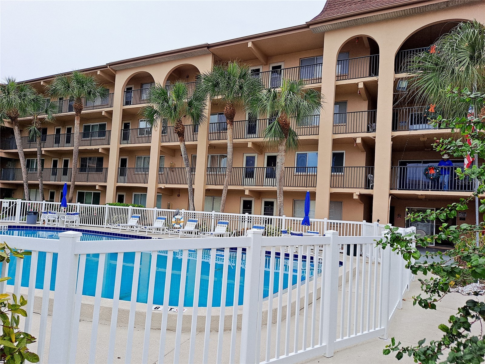 2525 W Bay Drive #A35 Belleair Bluffs FL 33770 TB8499623 image1