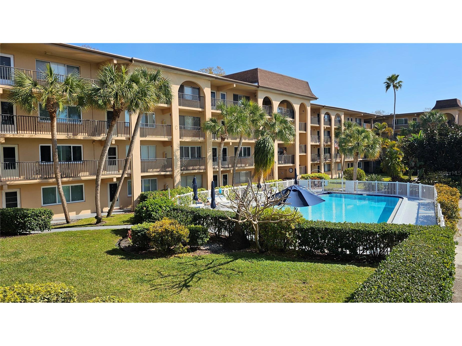 2525 W Bay Drive #B24 Belleair Bluffs FL 33770 TB8462529 image1