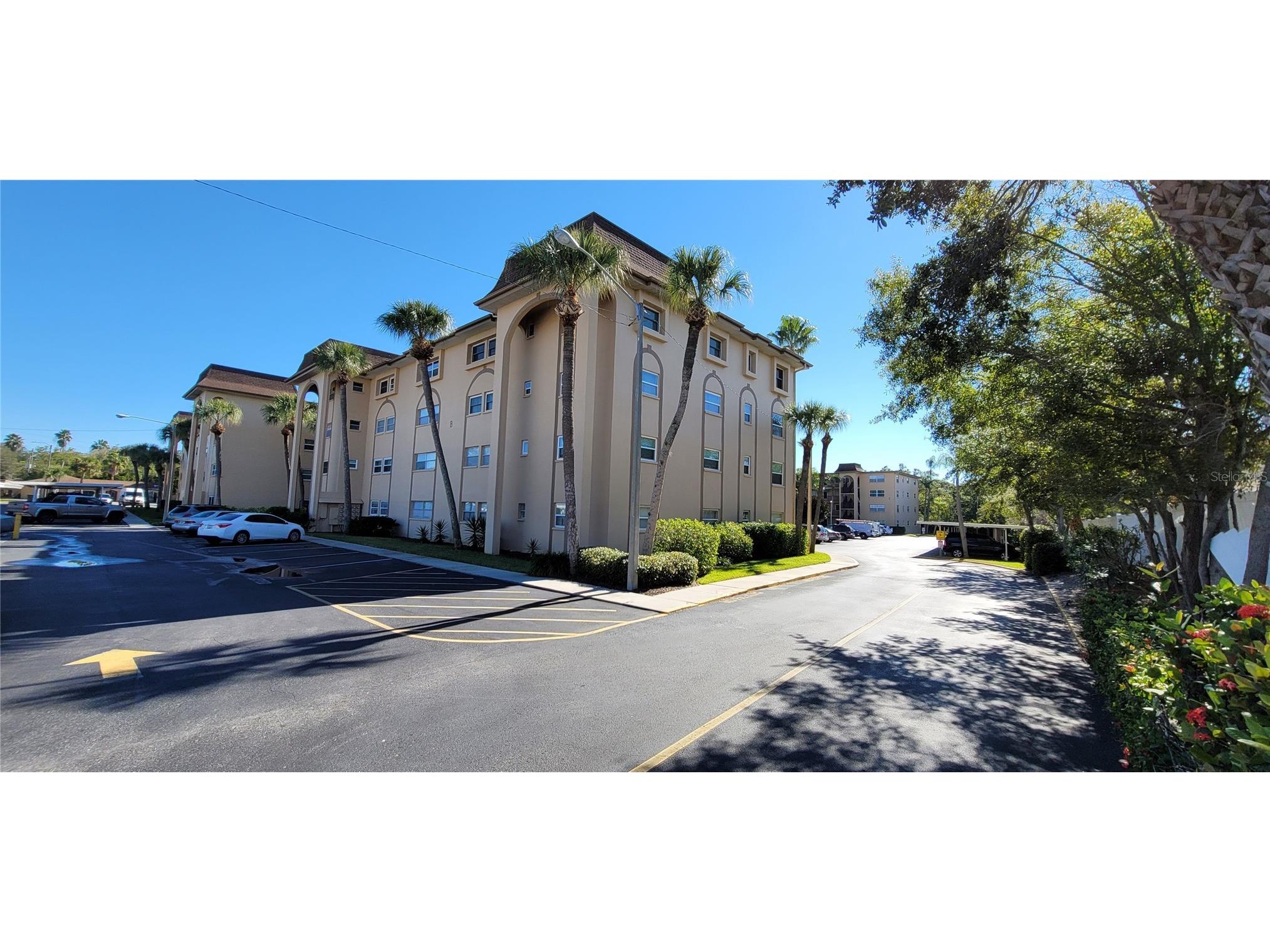 2525 W Bay Drive #B24 Belleair Bluffs FL 33770 TB8462529 image2
