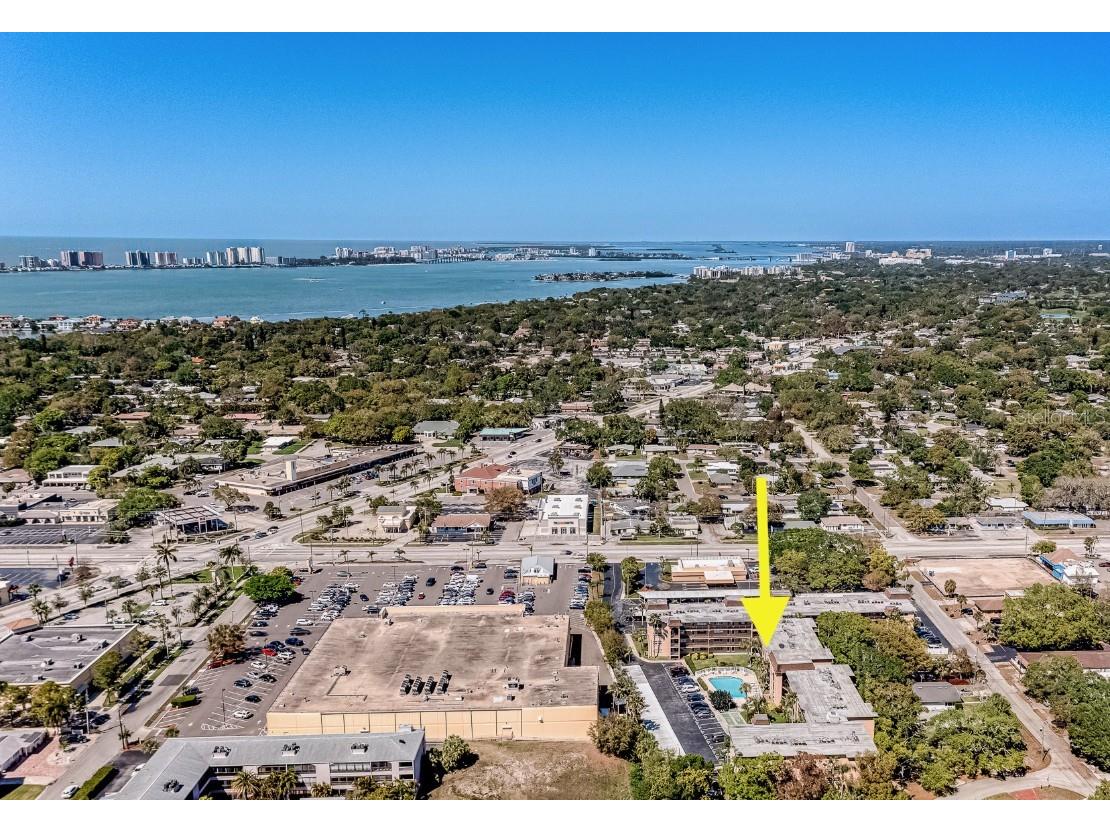 2525 W Bay Drive #C-32 Belleair Bluffs FL 33770 U8195670 image1