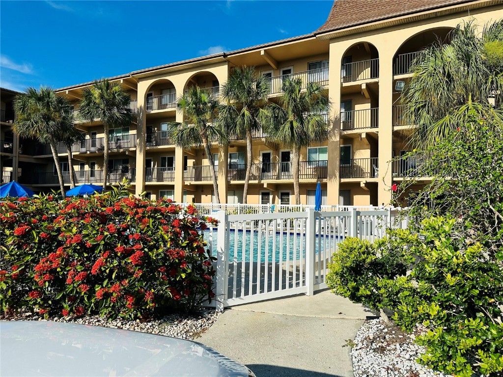 2525 W Bay Drive #C23 Belleair Bluffs FL 33770 U8218868 image1