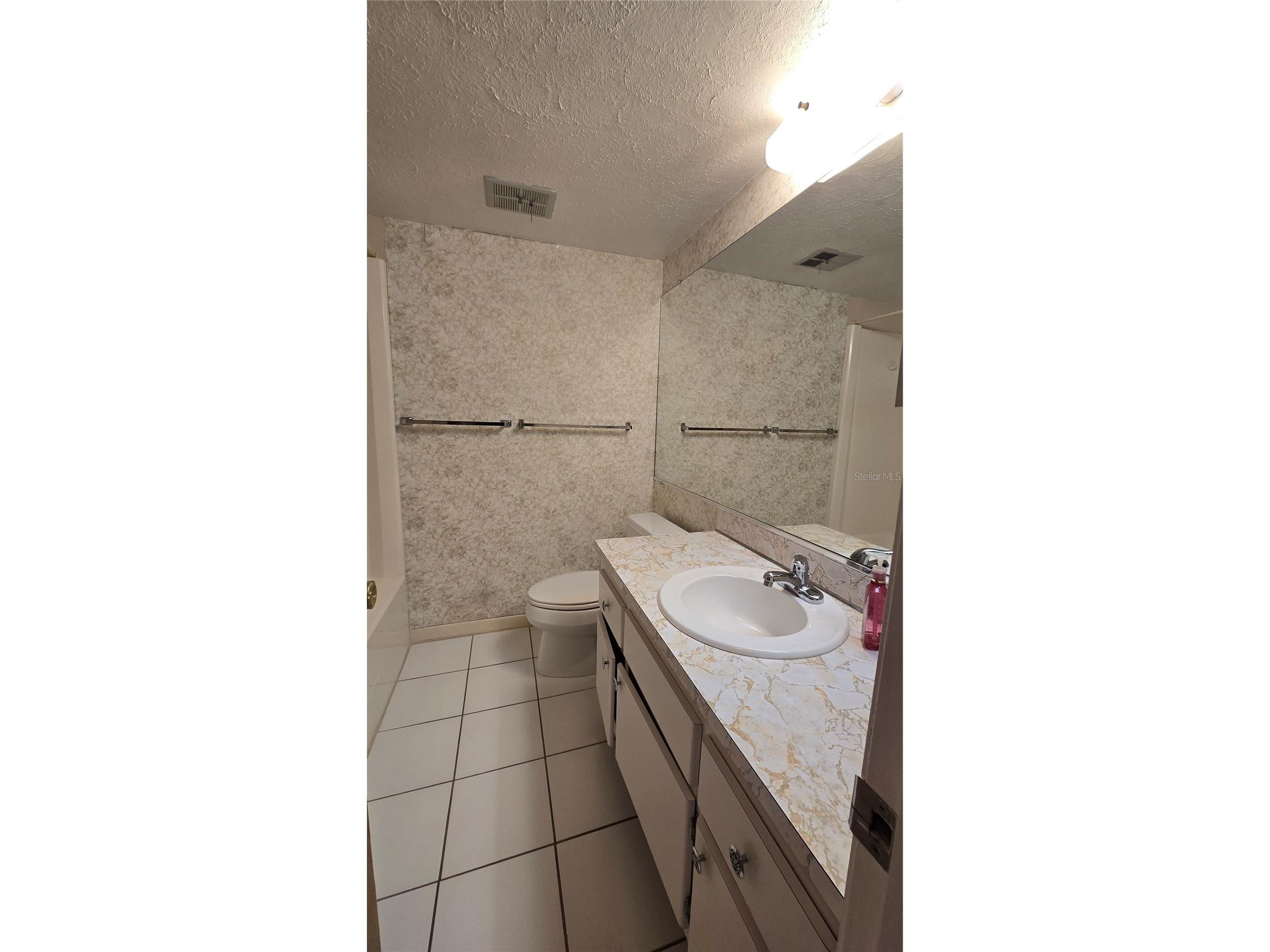 2525 W Bay Drive #C33 Largo FL 33770 TB8495676 image19