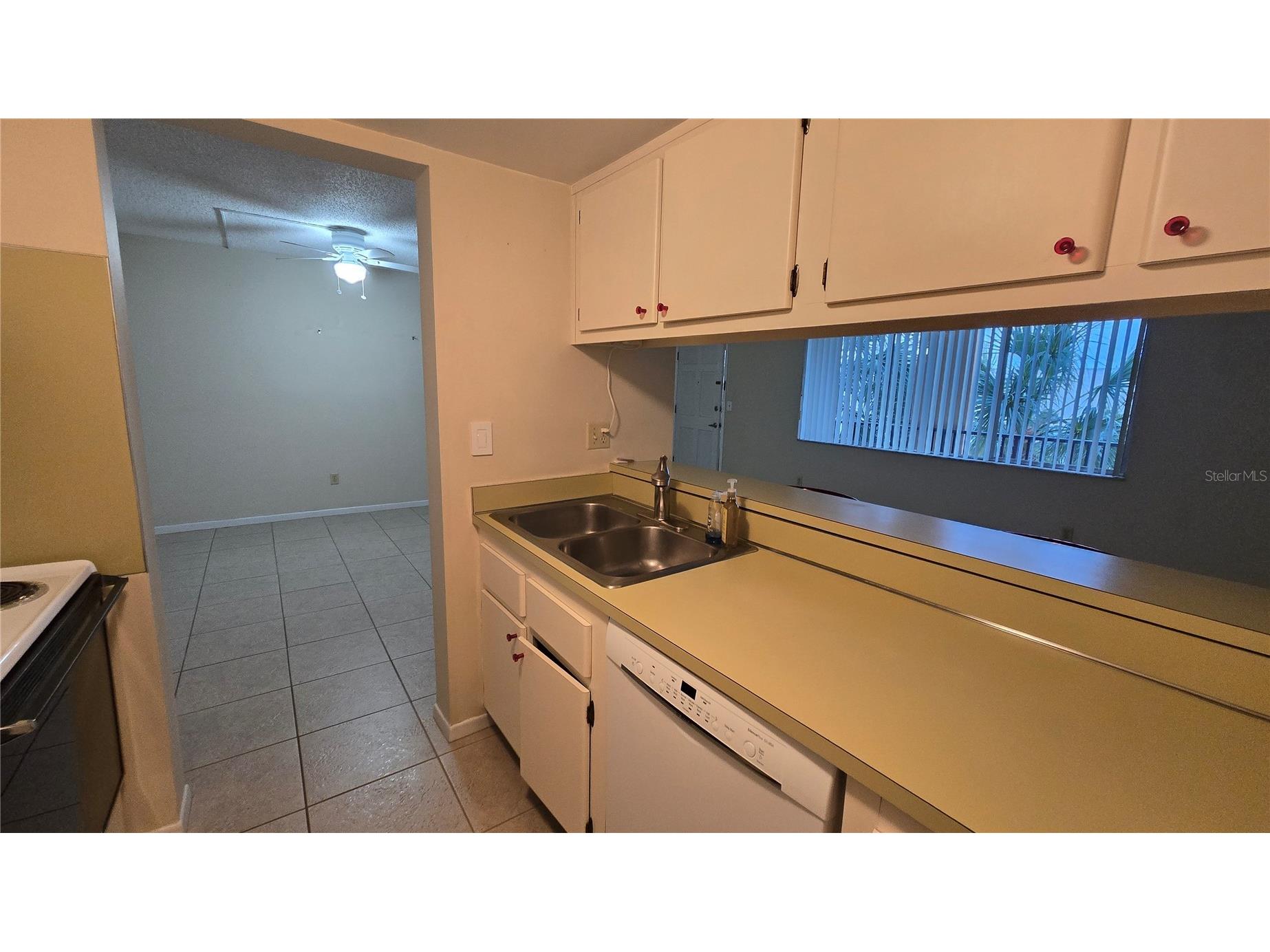 2525 W Bay Drive #C33 Largo FL 33770 TB8495676 image7
