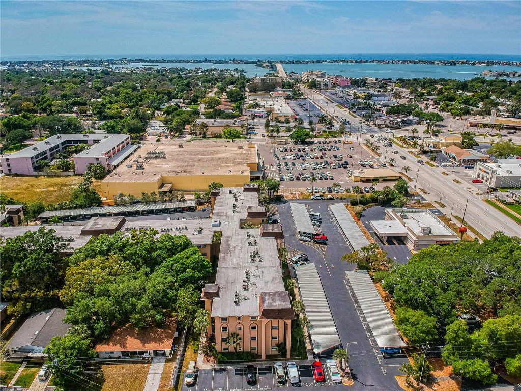 2525 W Bay Drive #C41 Belleair Bluffs FL 33770 T3484773 image1