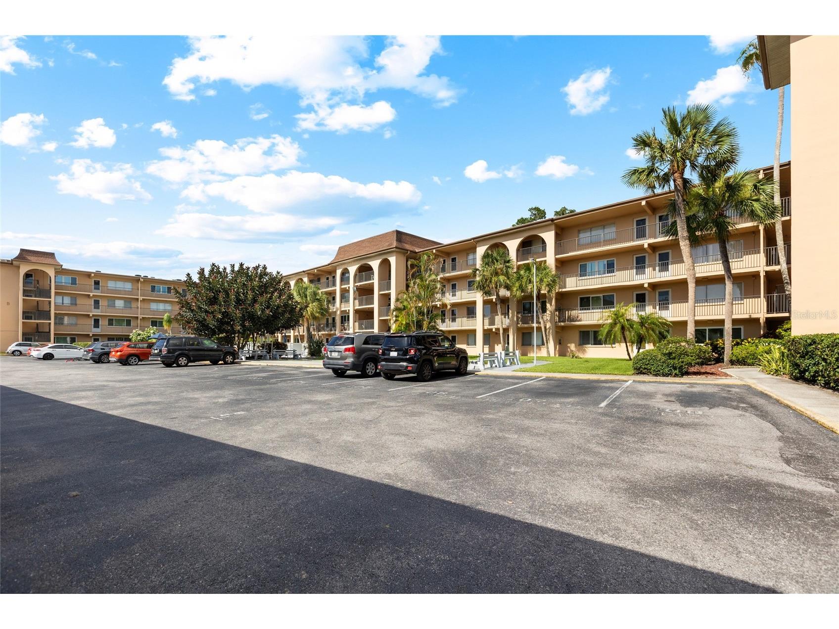 2525 W Bay Drive #D13 Largo FL 33770 TB8515184 image3