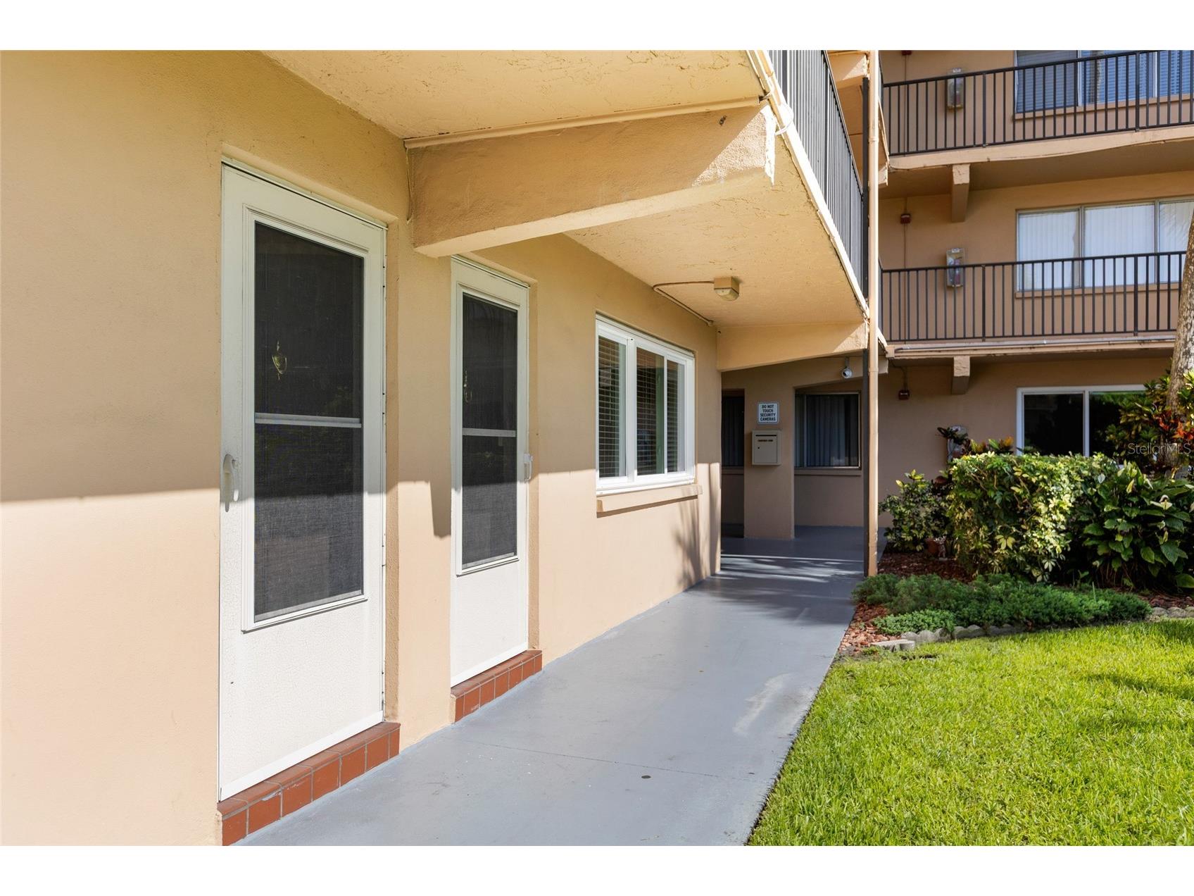 2525 W Bay Drive #D13 Largo FL 33770 TB8515184 image4