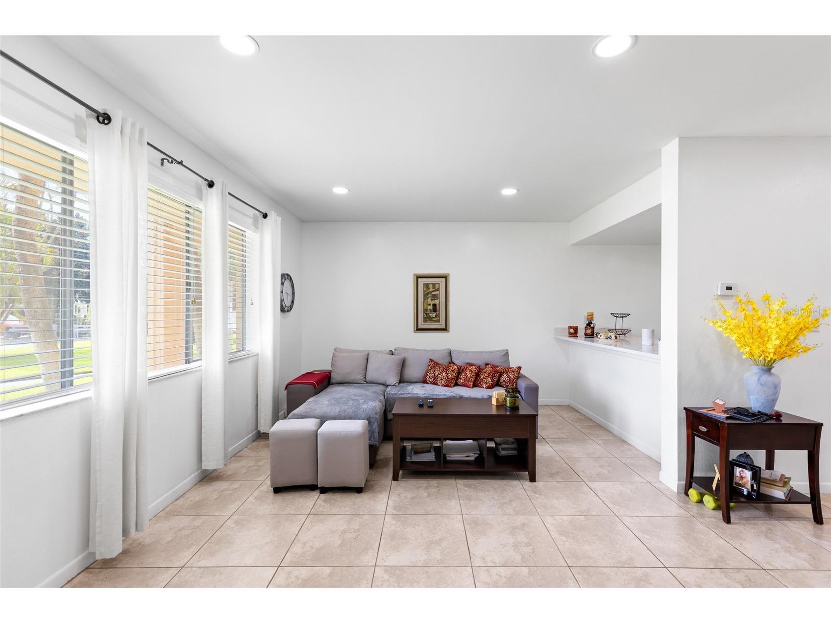 2525 W Bay Drive #D13 Largo FL 33770 TB8515184 image7