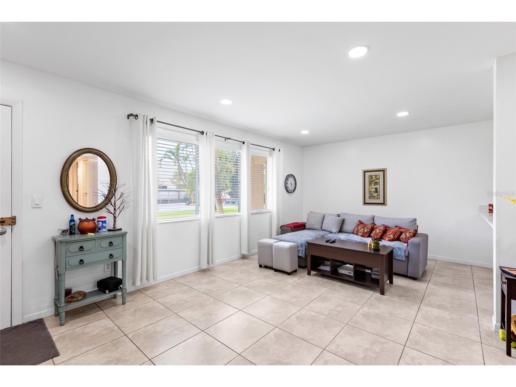 2525 W Bay Drive #D13 Largo FL 33770 TB8515184 image8