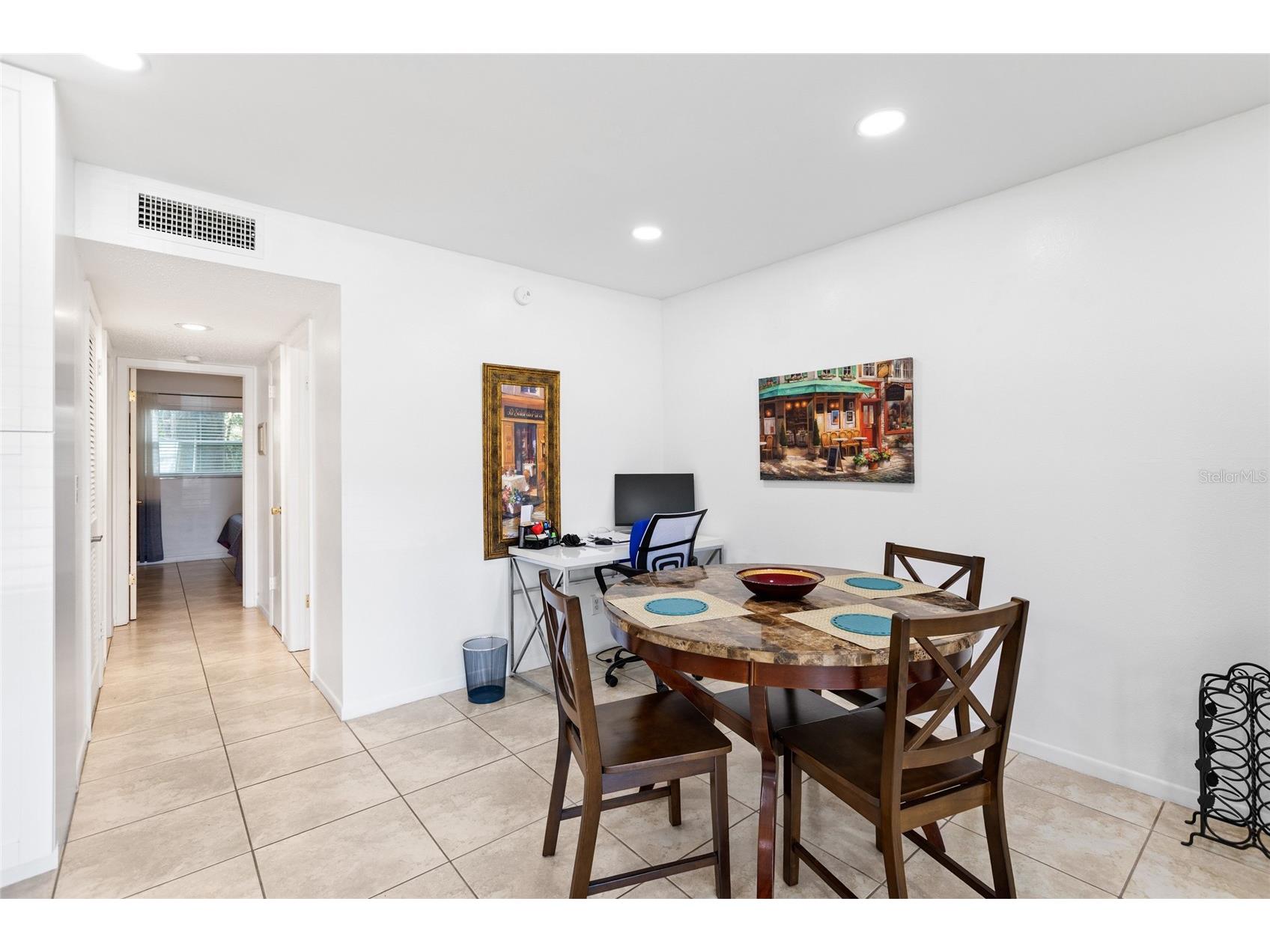 2525 W Bay Drive #D13 Largo FL 33770 TB8515184 image9