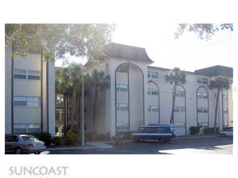 2525 W Bay Drive #E11 Belleair Bluffs FL 33770 U8224515 image1