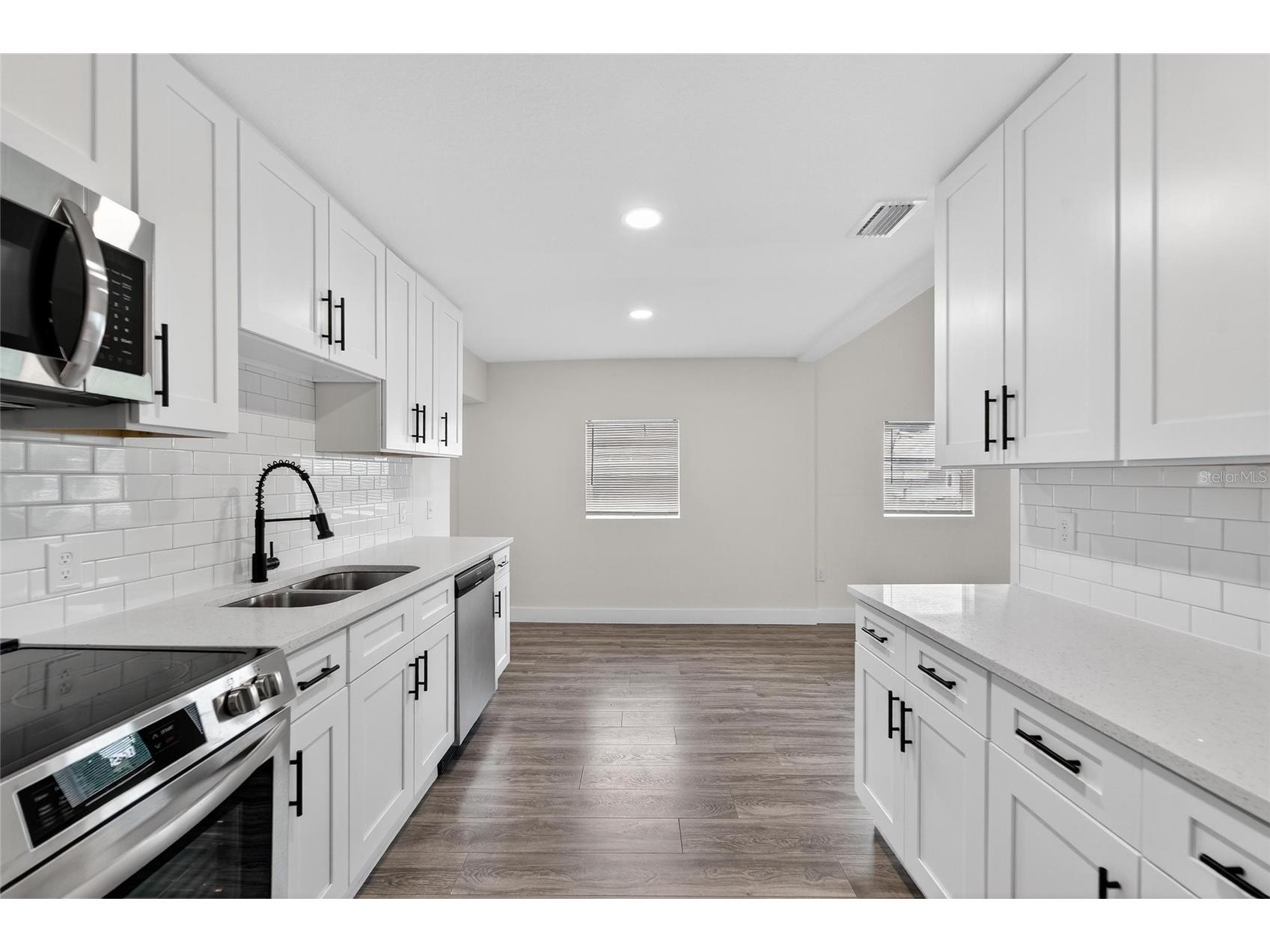2525 W Beach Street Tampa FL 33607 TB8425996 image16