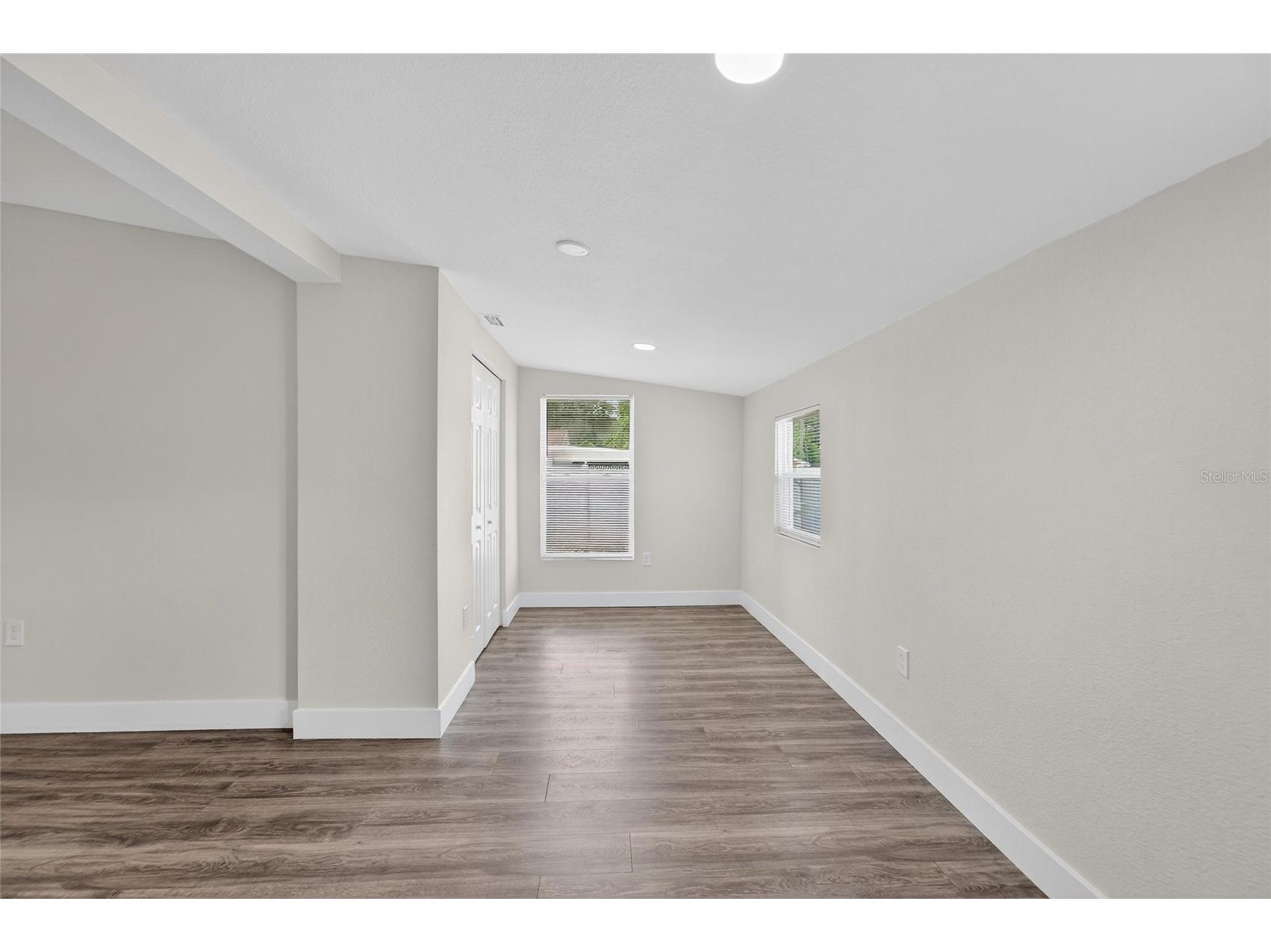 2525 W Beach Street Tampa FL 33607 TB8425996 image34