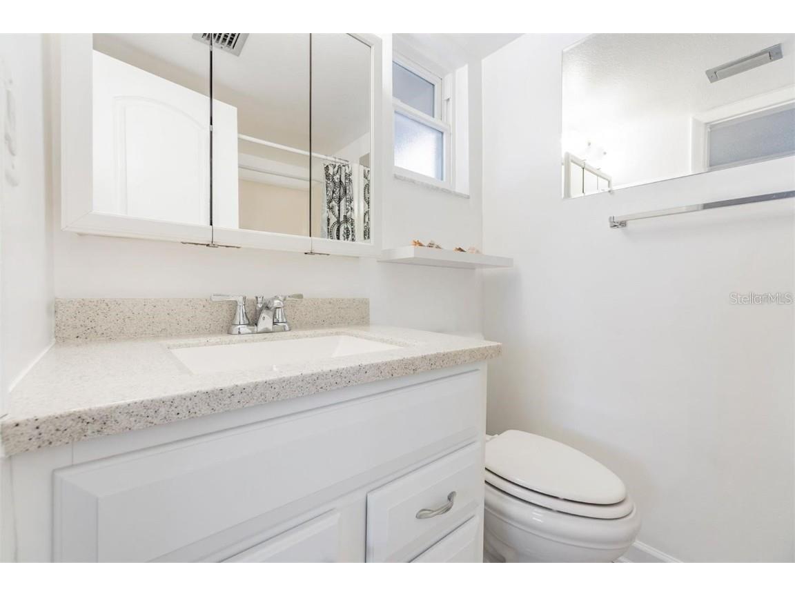 2525 West Bay Drive #B44 Belleair Bluffs FL 33770 TB8366413 image12