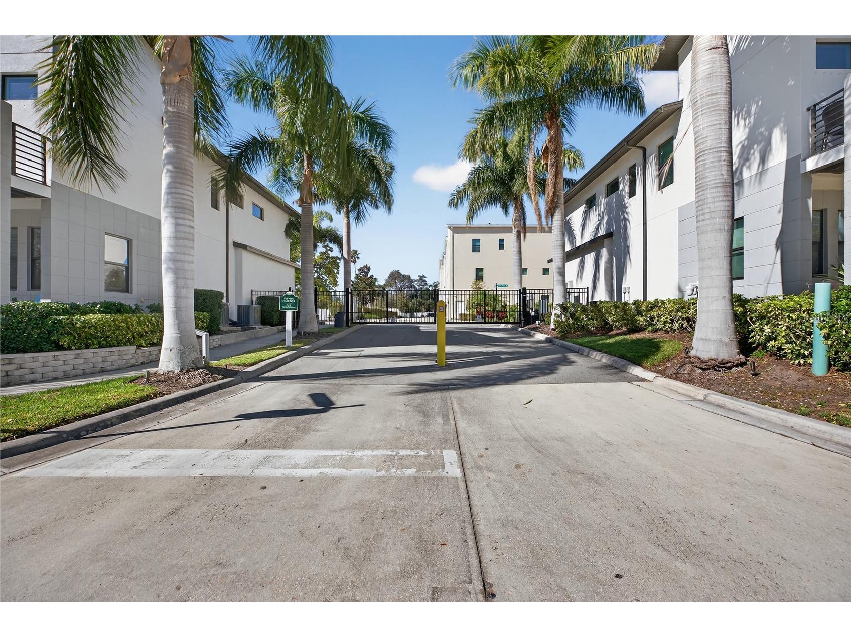 2526 13th Avenue N Saint Petersburg FL 33713 TB8493122 image63