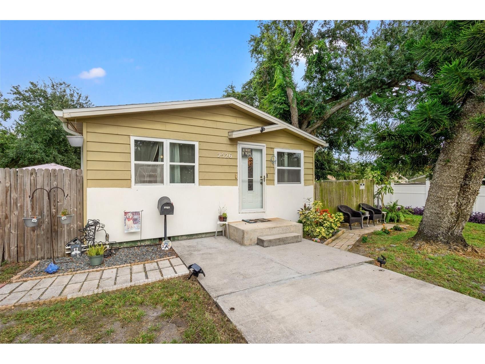 2526 26th Street S Saint Petersburg FL 33712 TB8502869 image1