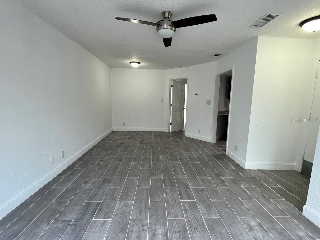 2526 Lemon Tree Lane #L Orlando FL 32839 O6139924 image1