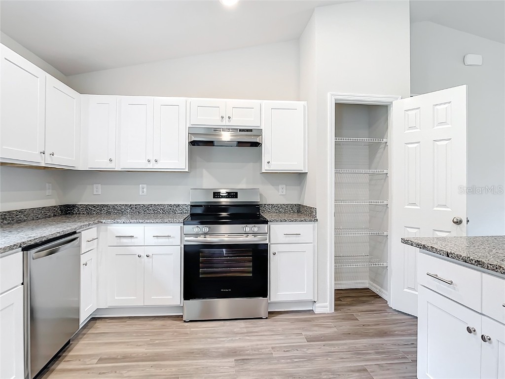 2526 Rock Creek Drive Port Charlotte FL 33948 OM707801 image4