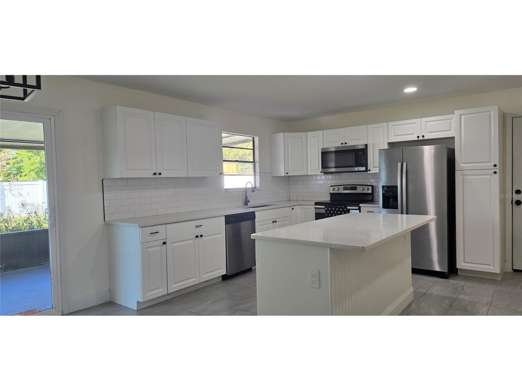 2526 Victory Palm Drive Edgewater FL 32141 V4946016 image2