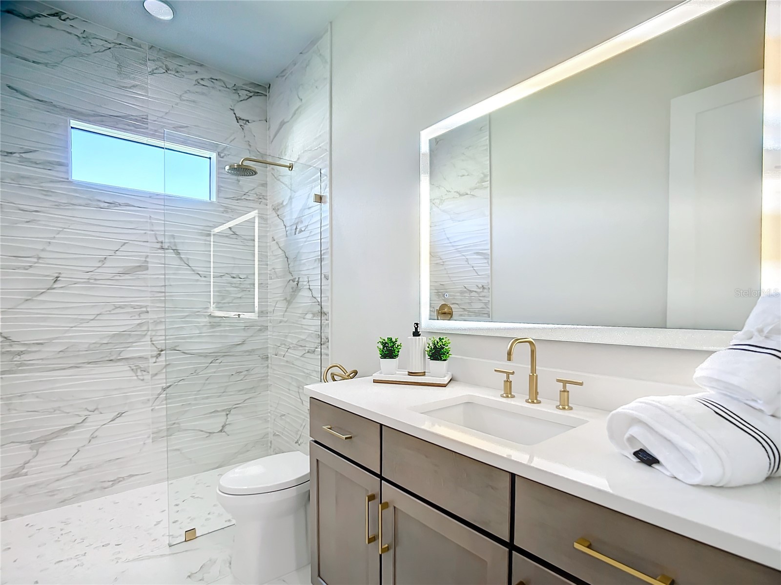 2527 Gleason Parkway Cape Coral FL 33914 C7525521 image72