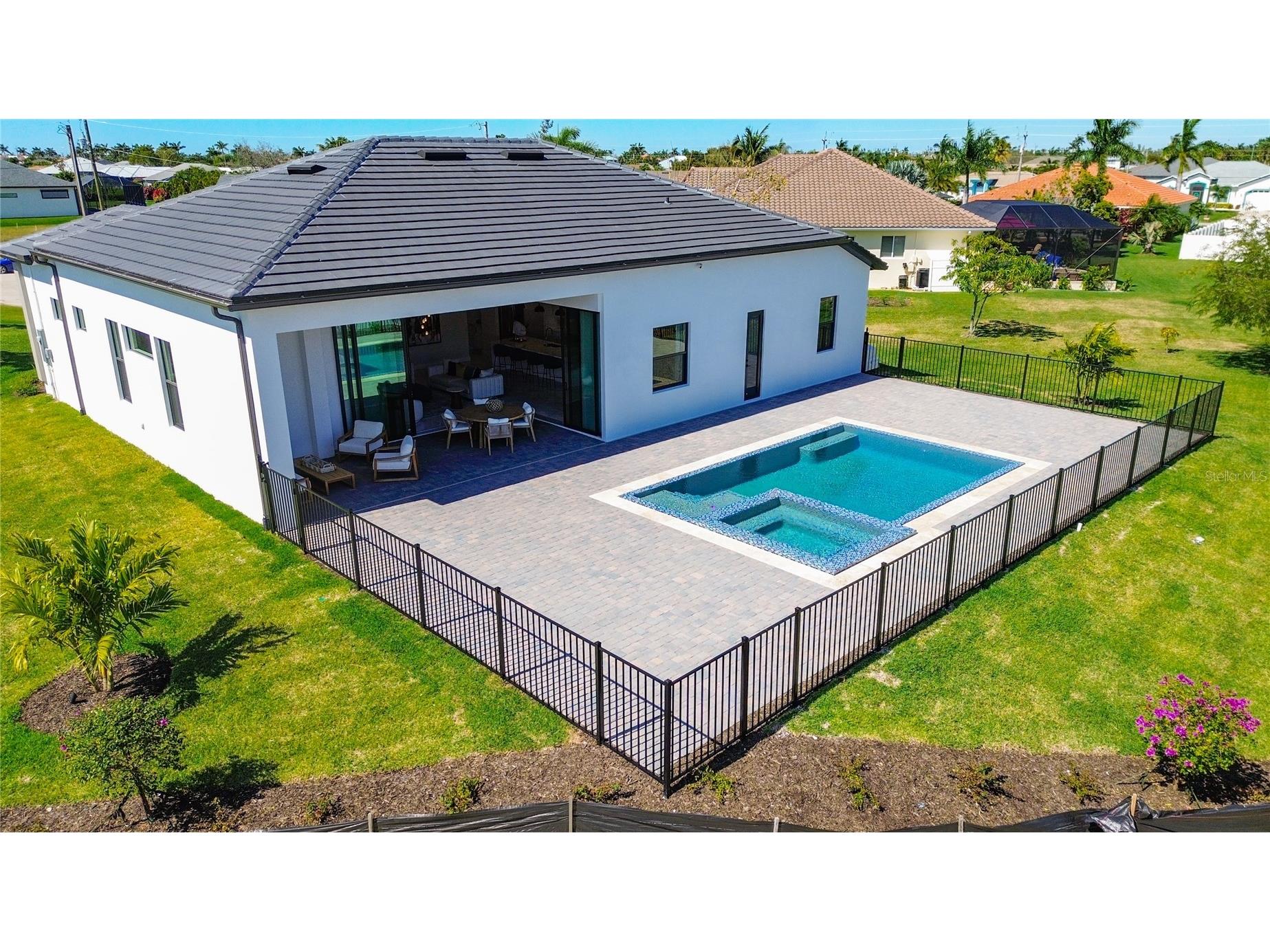 2527 Gleason Parkway Cape Coral FL 33914 C7525521 image94
