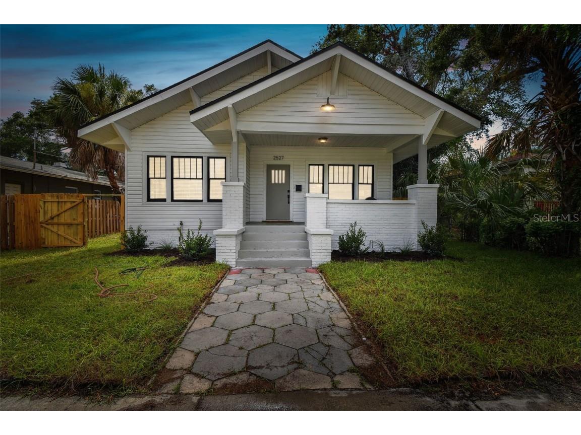 2527 Highland Street S Saint Petersburg FL 33705 U8206307 image1