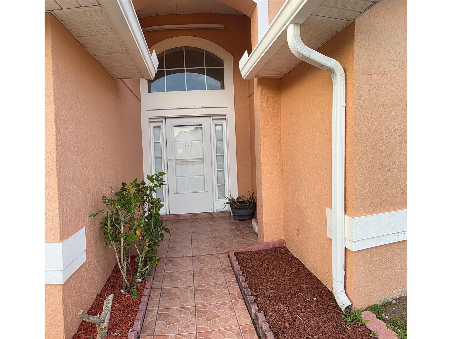 2527 Hikers Court Kissimmee FL 34743 S5150952 image4