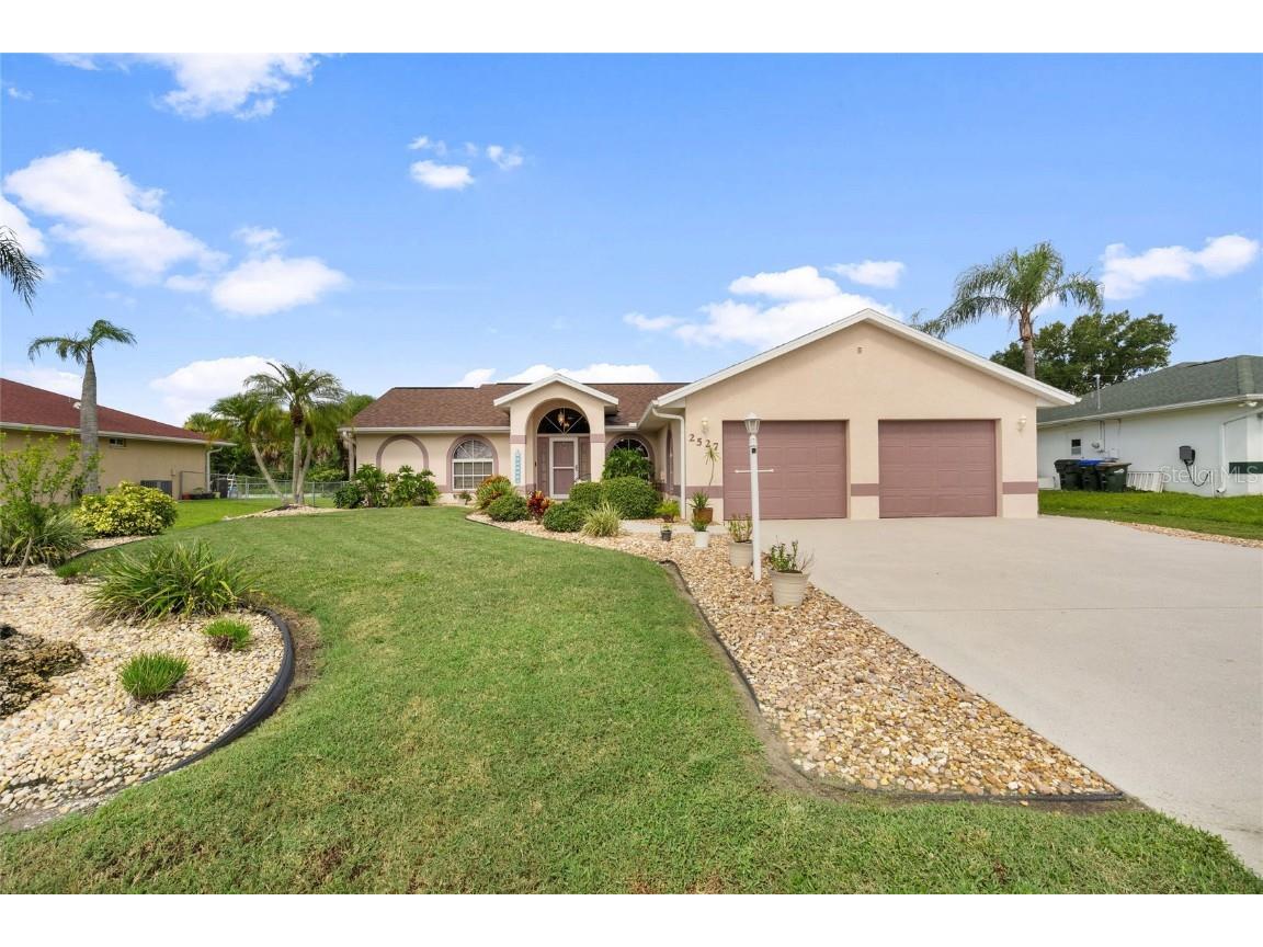 2527 Logsdon Street North Port FL 34287 A4622154 image1