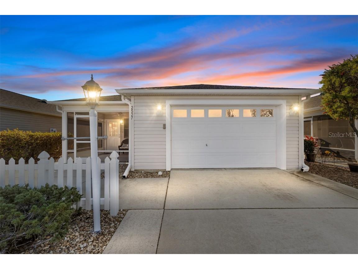 2527 Mariel Way The Villages FL 32162 O6097150 image1