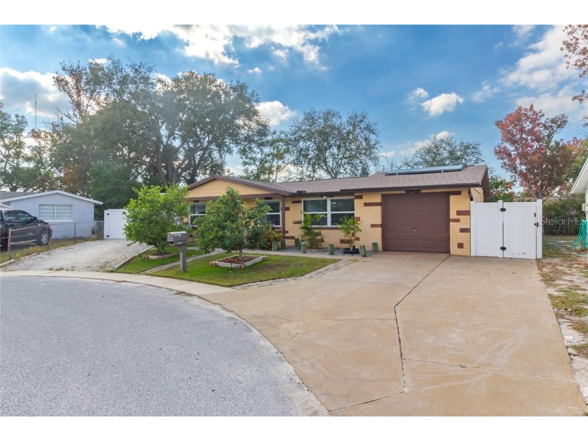 2527 Ohio Place Holiday FL 34691 TB8450283 image11