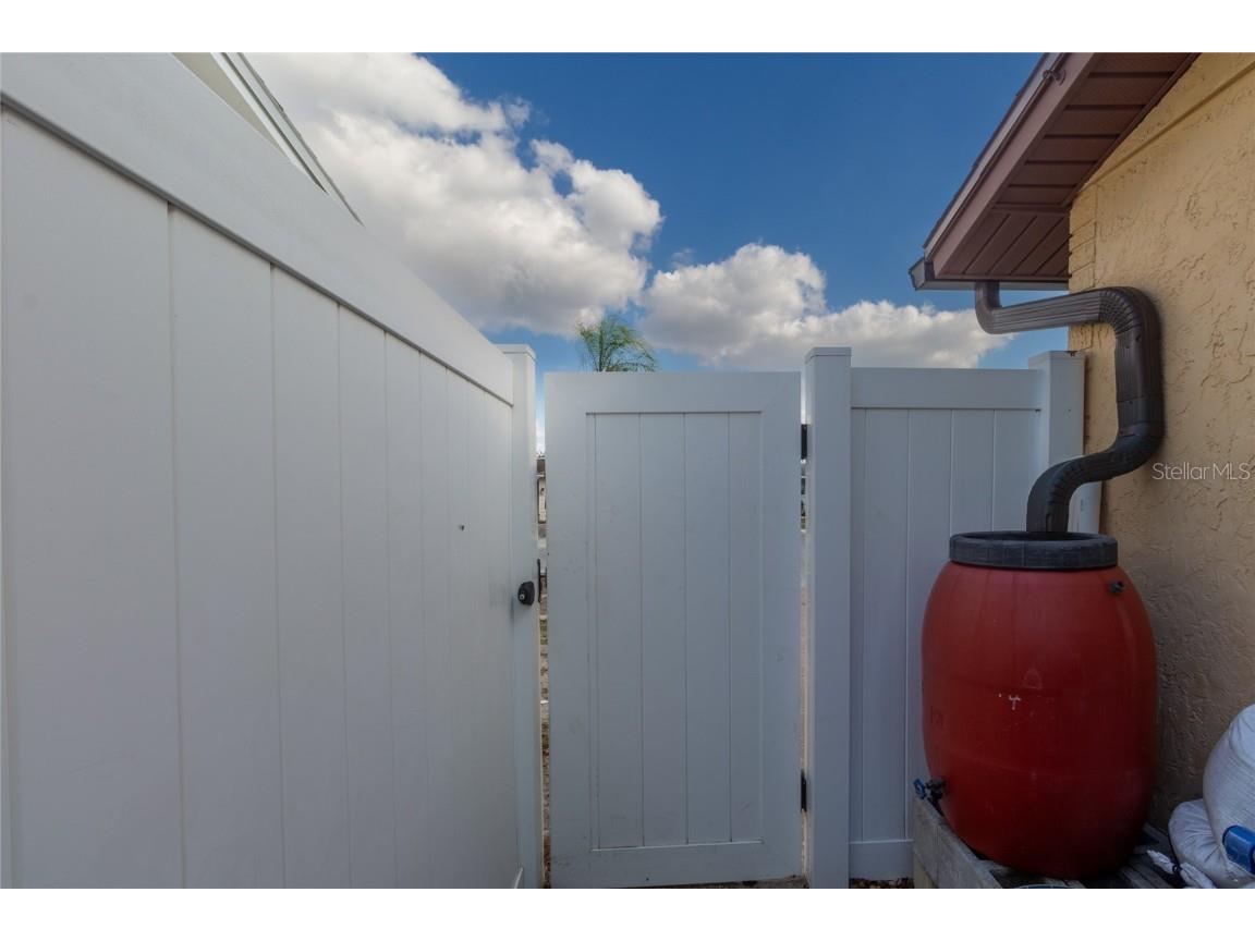 2527 Ohio Place Holiday FL 34691 TB8450283 image26