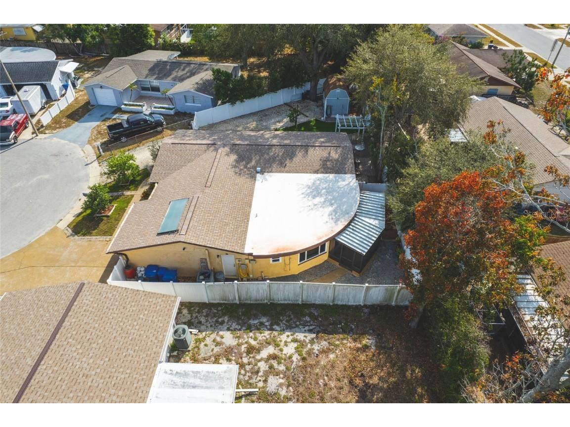 2527 Ohio Place Holiday FL 34691 TB8450283 image5