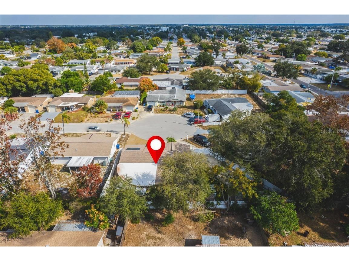 2527 Ohio Place Holiday FL 34691 TB8450283 image6