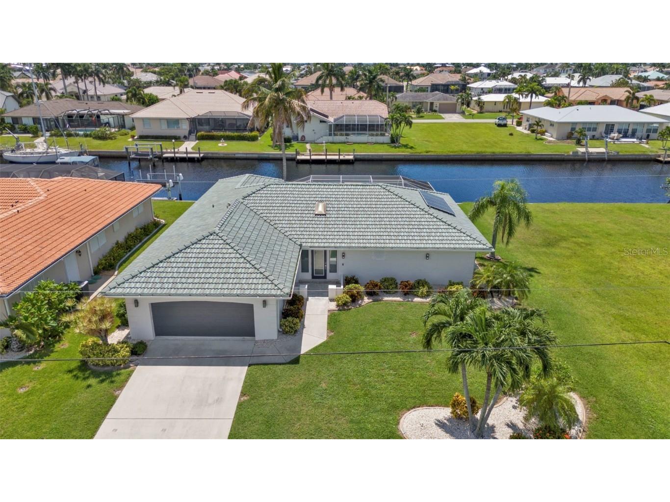 2527 Rio Plato Drive Punta Gorda FL 33950 C7497222 image1