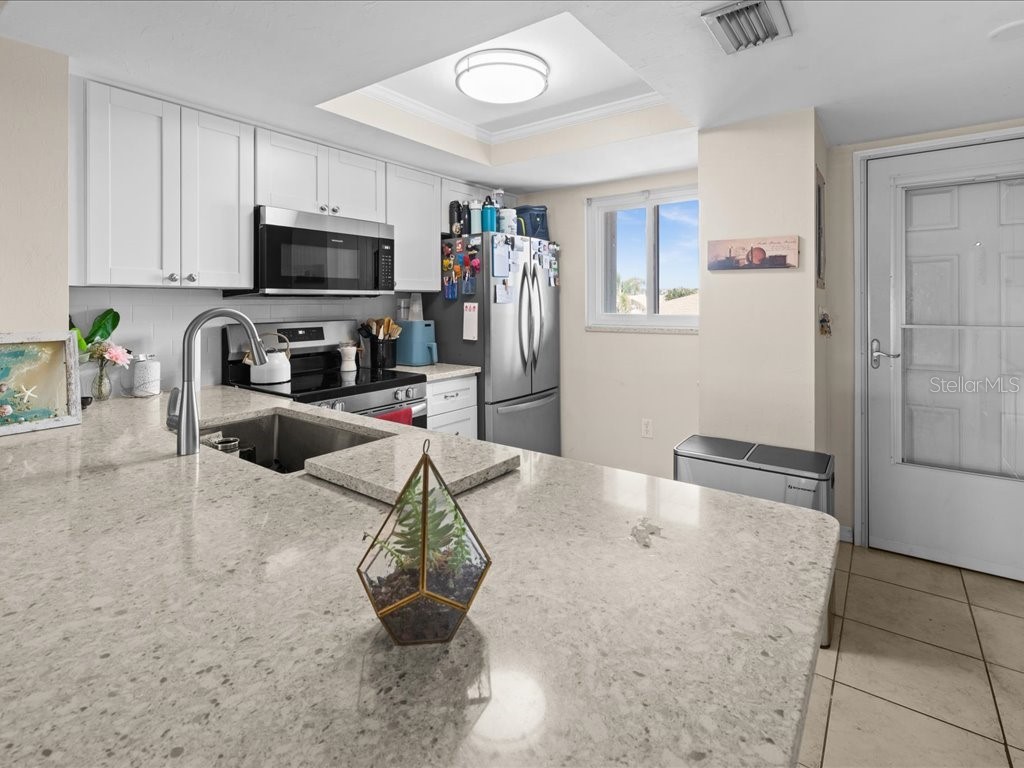 25275 Rampart Boulevard #1607 Punta Gorda FL 33983 C7521104 image6