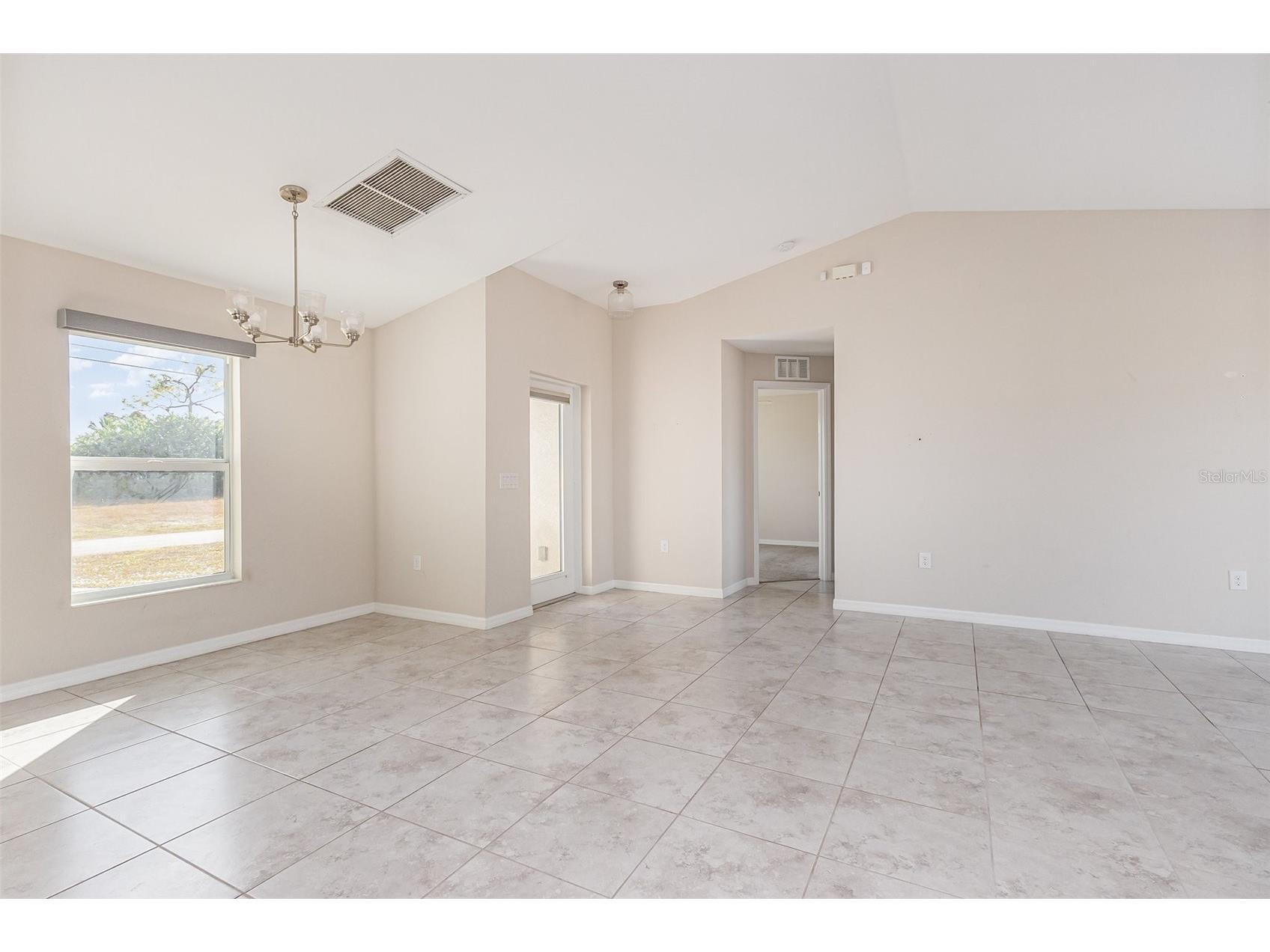 2528 NW 20th Avenue Cape Coral FL 33993 TB8451123 image15