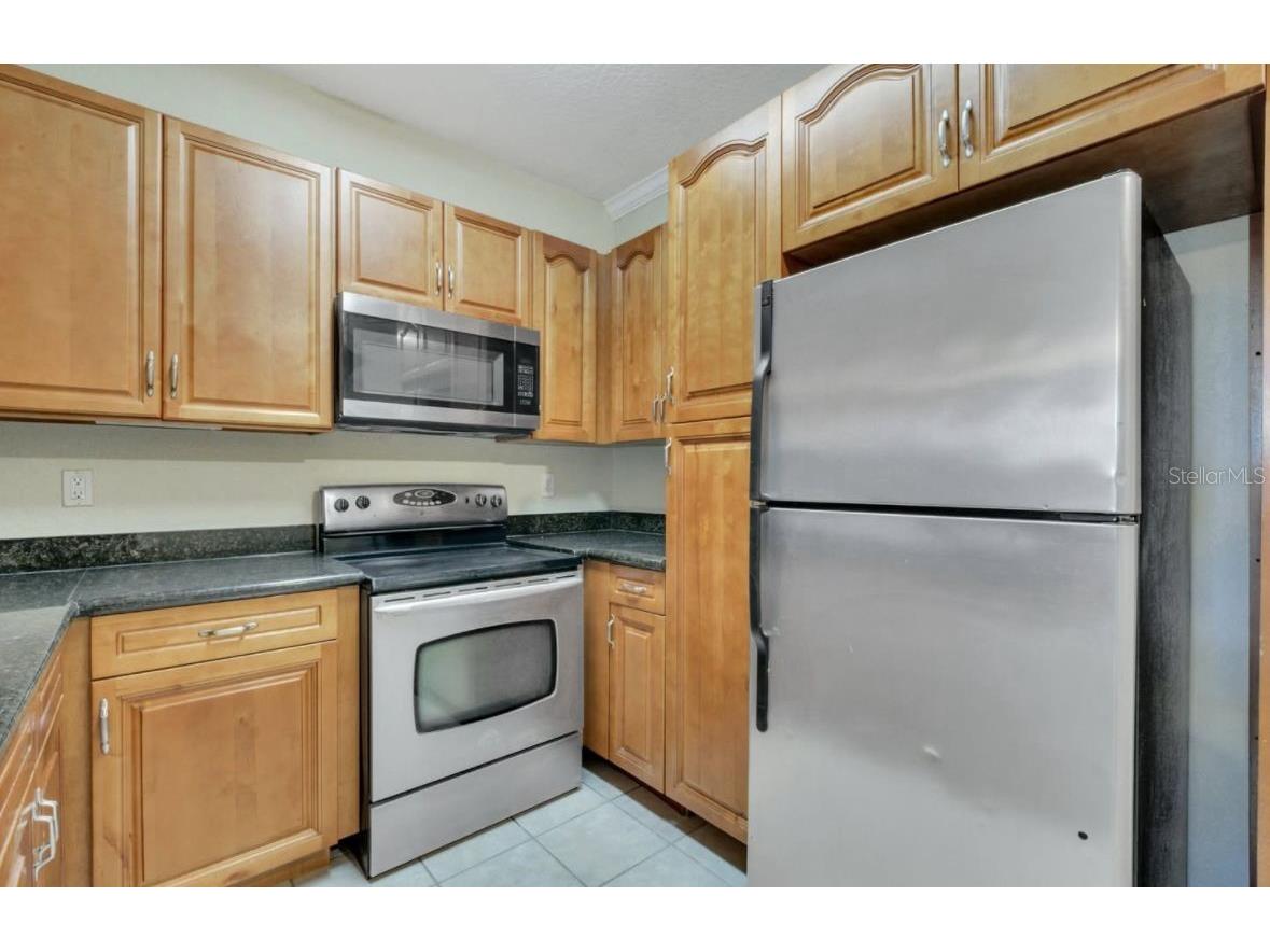 2528 Robert Trent Jones Drive #1622 Orlando FL 32835 S5141733 image10