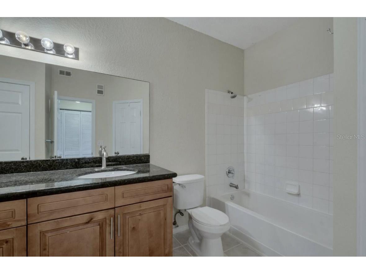 2528 Robert Trent Jones Drive #1622 Orlando FL 32835 S5141733 image15
