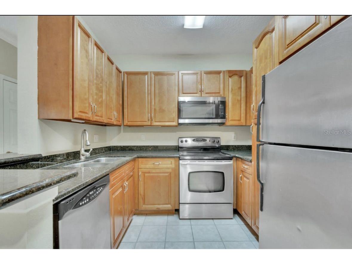 2528 Robert Trent Jones Drive #1622 Orlando FL 32835 S5141733 image9