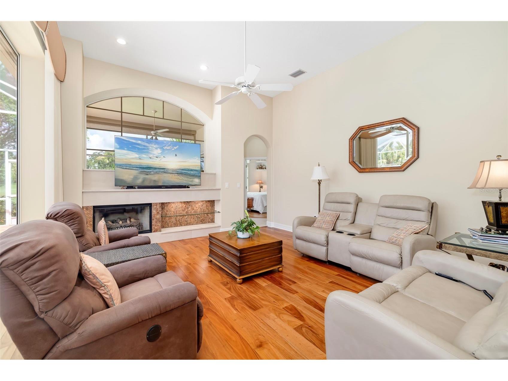 2528 Tom Morris Drive Sarasota FL 34240 A4699406 image18