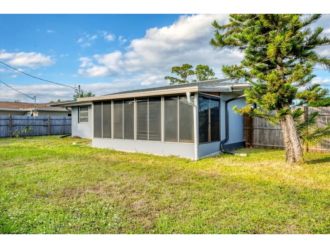 2529 Ednor Street Port Charlotte FL 33952 C7516967 image3