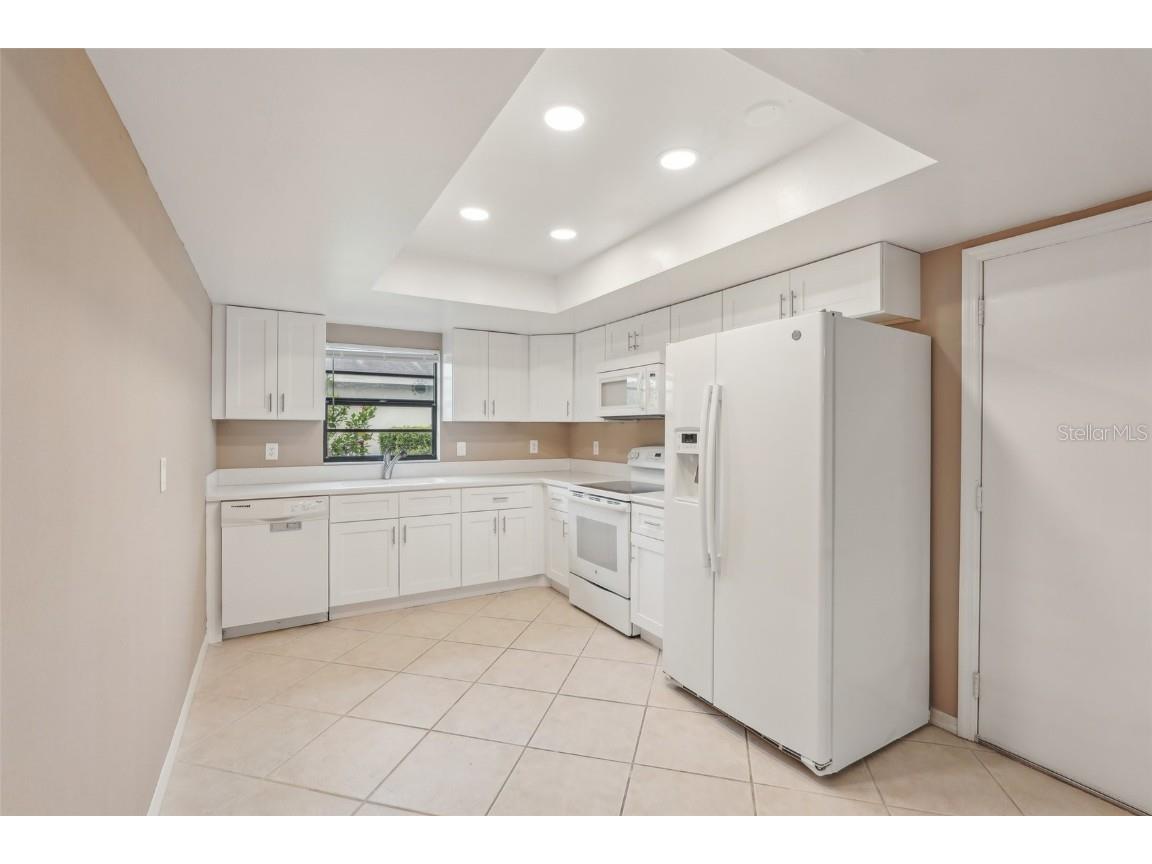 2529 Lancaster Drive Sun City Center FL 33573 TB8367575 image9