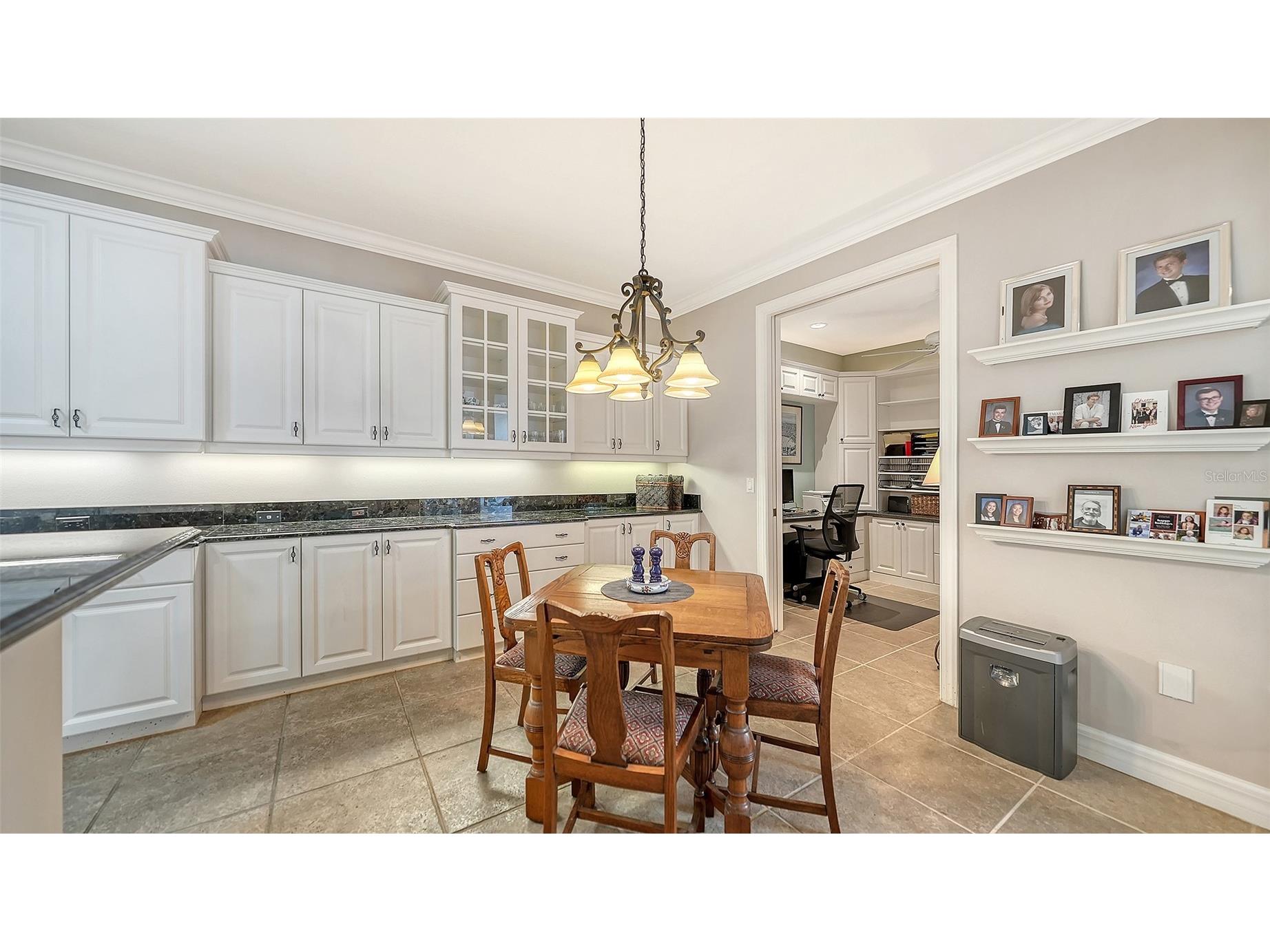 2529 Marblehead Drive Sarasota FL 34231 A4676671 image12