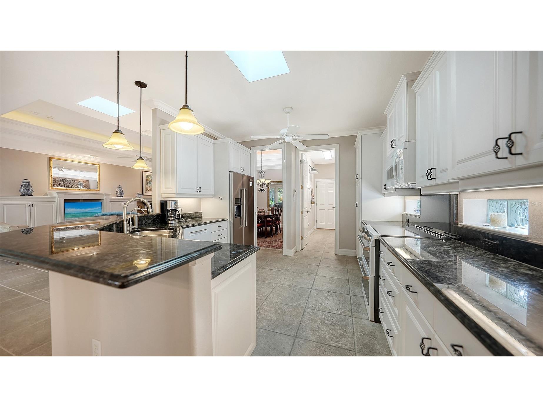 2529 Marblehead Drive Sarasota FL 34231 A4676671 image19