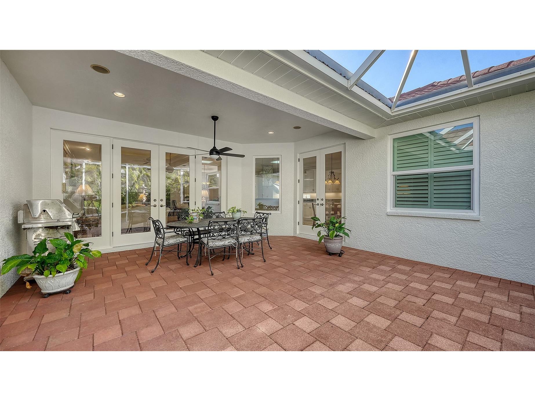 2529 Marblehead Drive Sarasota FL 34231 A4676671 image39