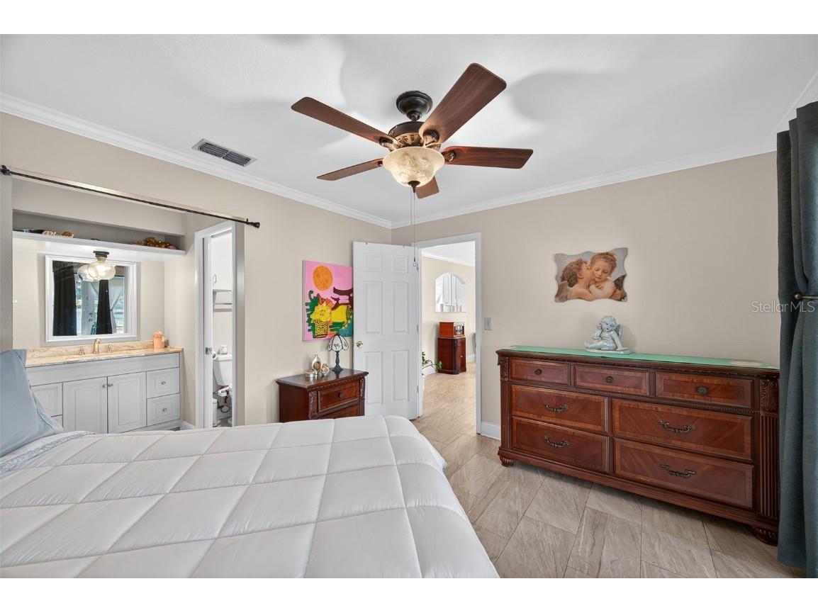 2529 Oakleaf Lane #30A Clearwater FL 33763 TB8448070 image14