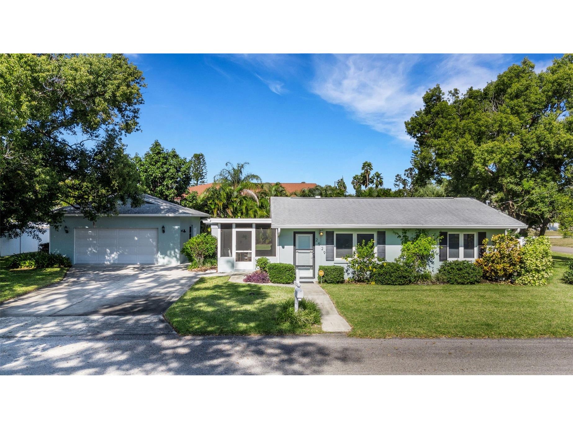 2529 Sunset Drive Largo FL 33770 TB8454030 image1