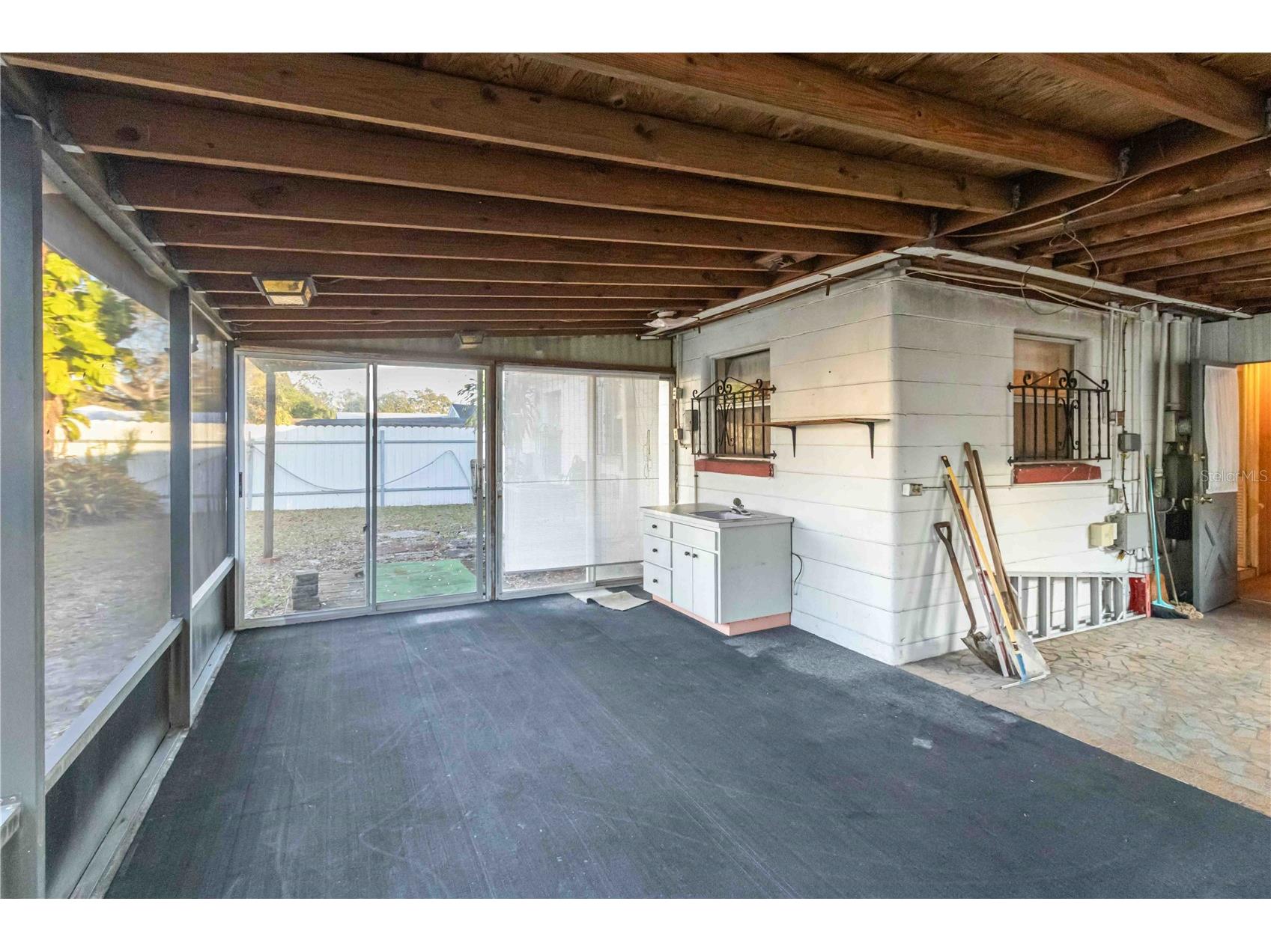 2529 W Crest Avenue Tampa FL 33614 A4677515 image32