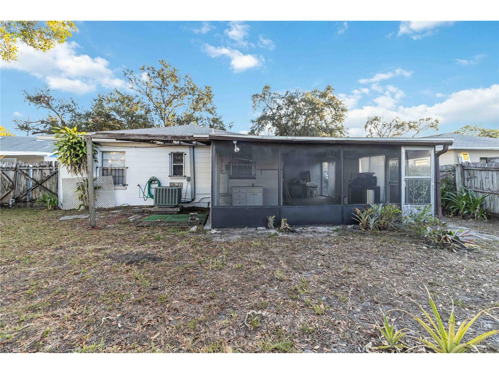 2529 W Crest Avenue Tampa FL 33614 A4677515 image41