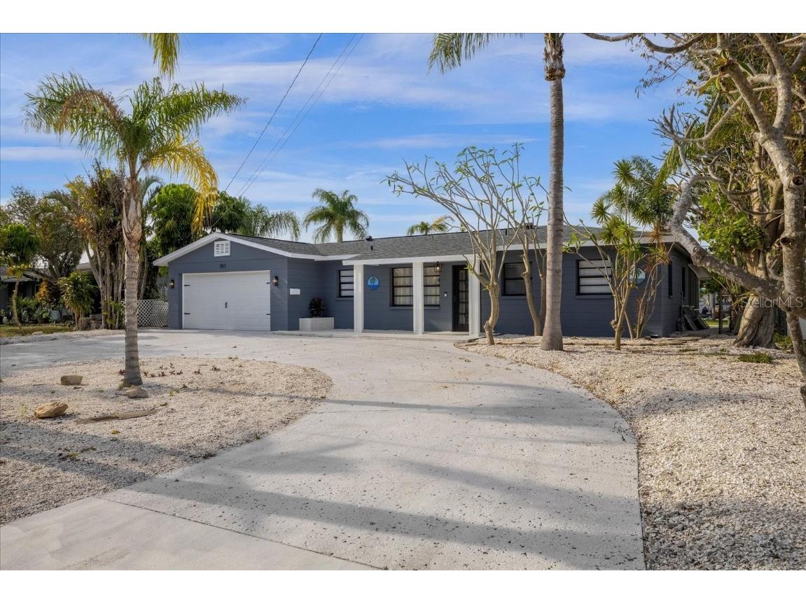 253 94th Avenue NE Saint Petersburg FL 33702 O6194144 image1